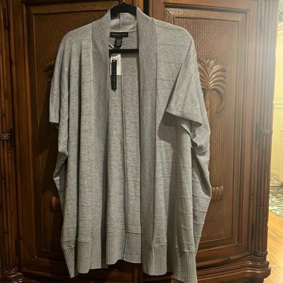 NWT Joan Vass SZ Small Kimono style sweater in Misty Heather Gray - Picture 1 of 6
